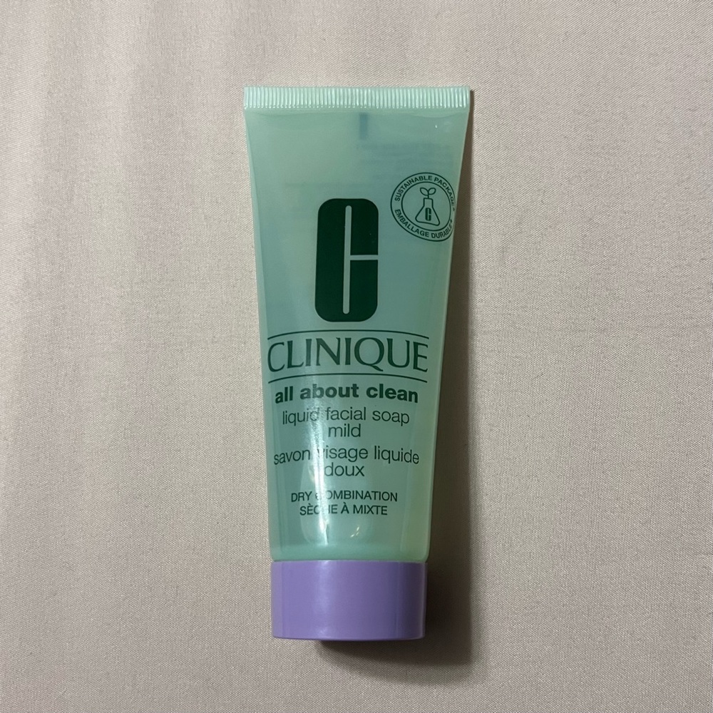 CLINIQUE LIQUID FACIAL SOAP MILD 💜